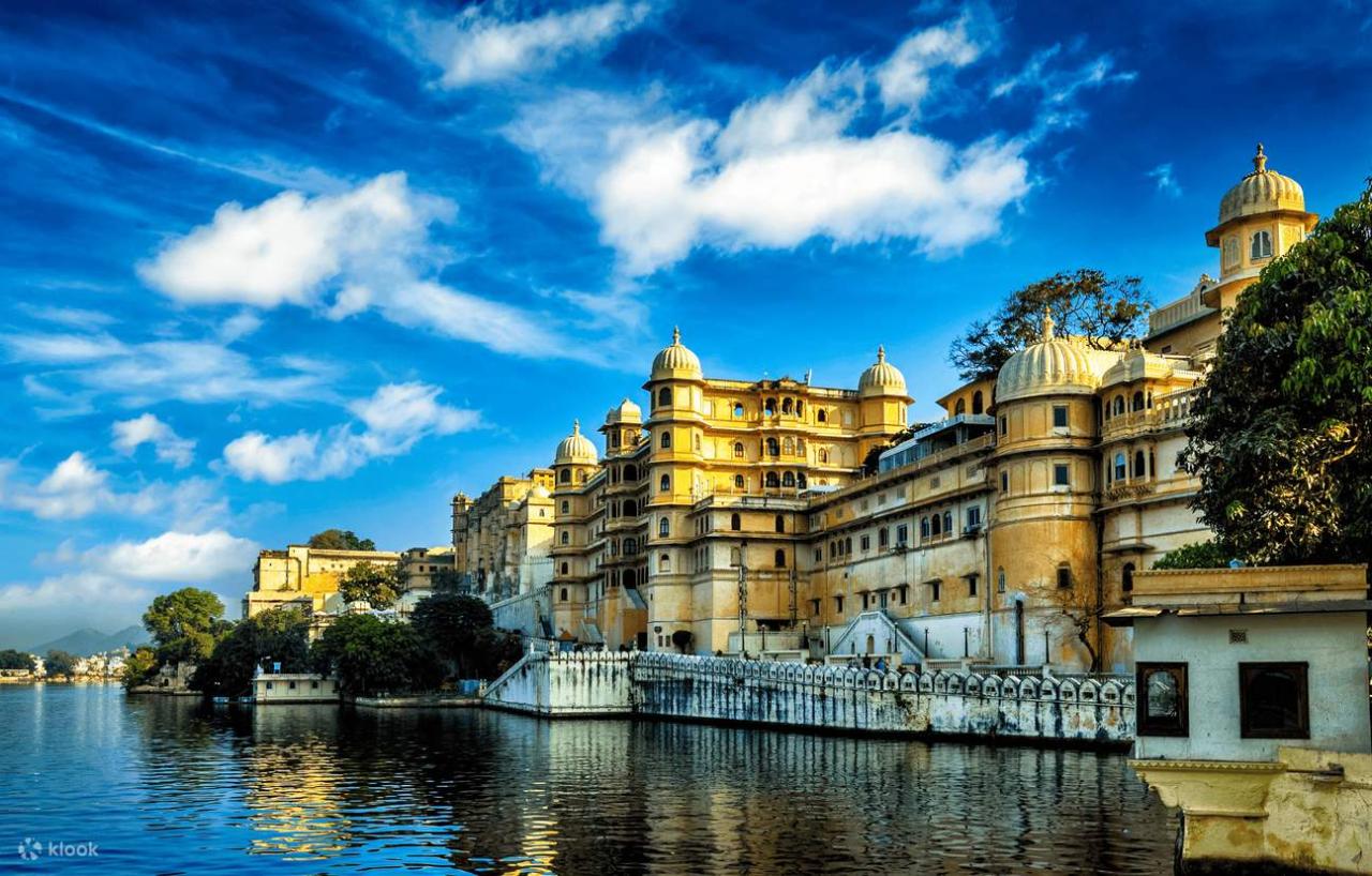City Palace Udaipur Ticket with Optional Guide - Klook Hong Kong